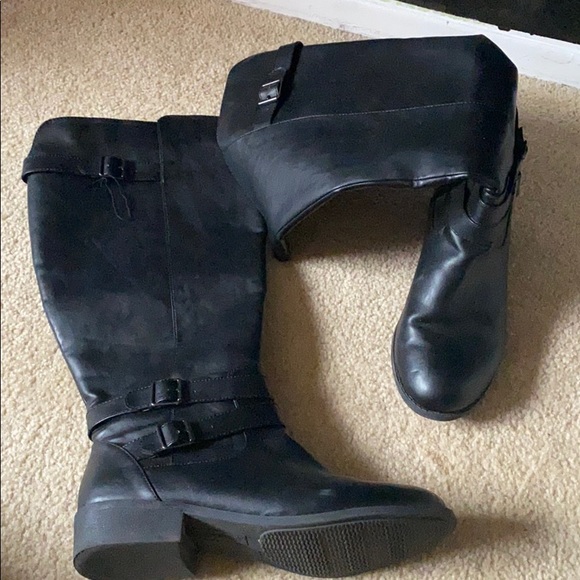 Black Riding Boots - Picture 2 of 2